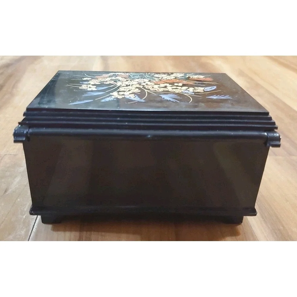Vintage Asian Jewelry Trinket Box Black Gold Multicolor Floral Motif‎